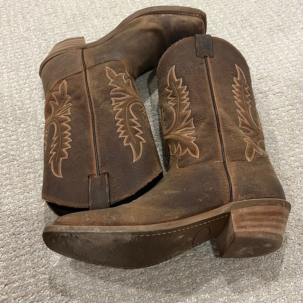 Abilene women’s cowboy boots size 9